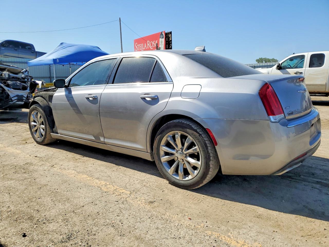 2015 CHRYSLER 300 LIMITED — снимка 2