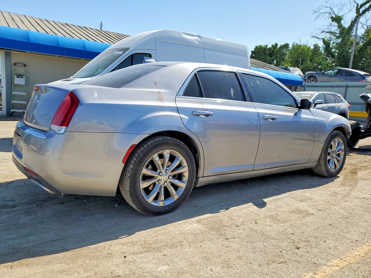 2015 CHRYSLER 300 LIMITED — снимка 3