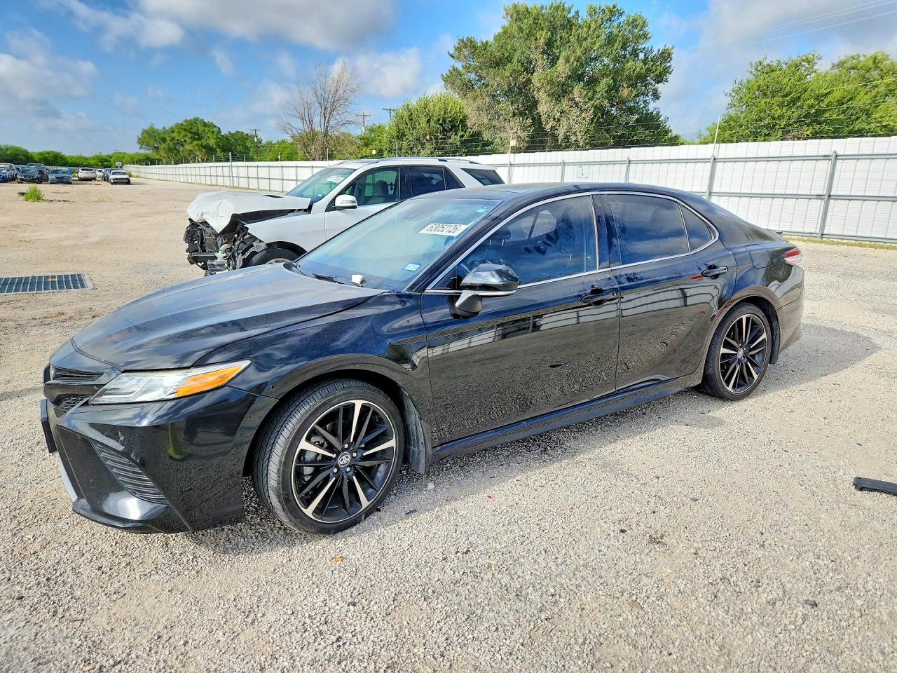 2020 TOYOTA CAMRY XSE