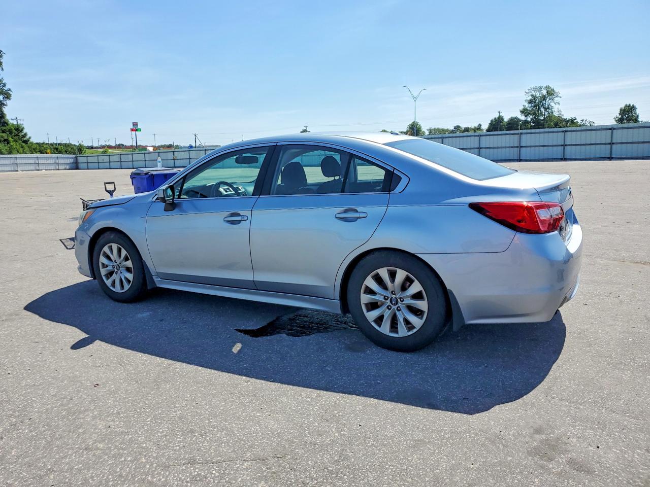 2015 SUBARU LEGACY 2.5I PREMIUM — снимка 2