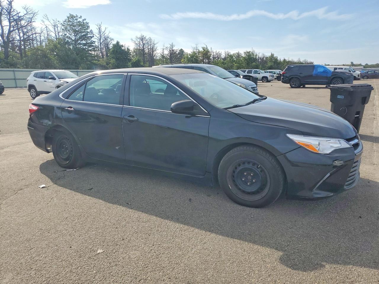 2015 TOYOTA CAMRY LE — снимка 4