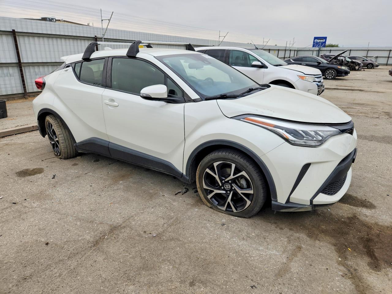 2021 TOYOTA C-HR XLE — снимка 4
