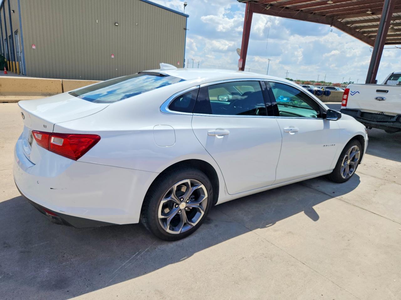 2024 CHEVROLET MALIBU LT — снимка 3