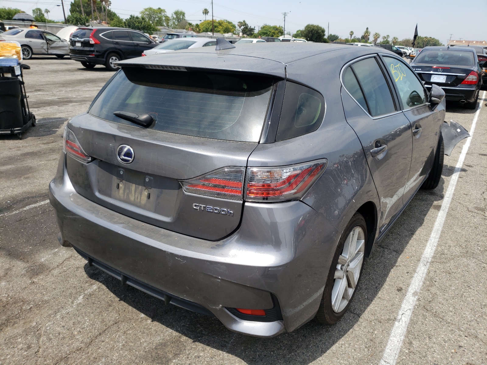 2017 LEXUS CT 200 — photo 4