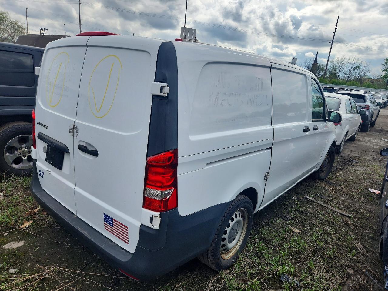 2017 MERCEDES-BENZ METRIS — снимка 3
