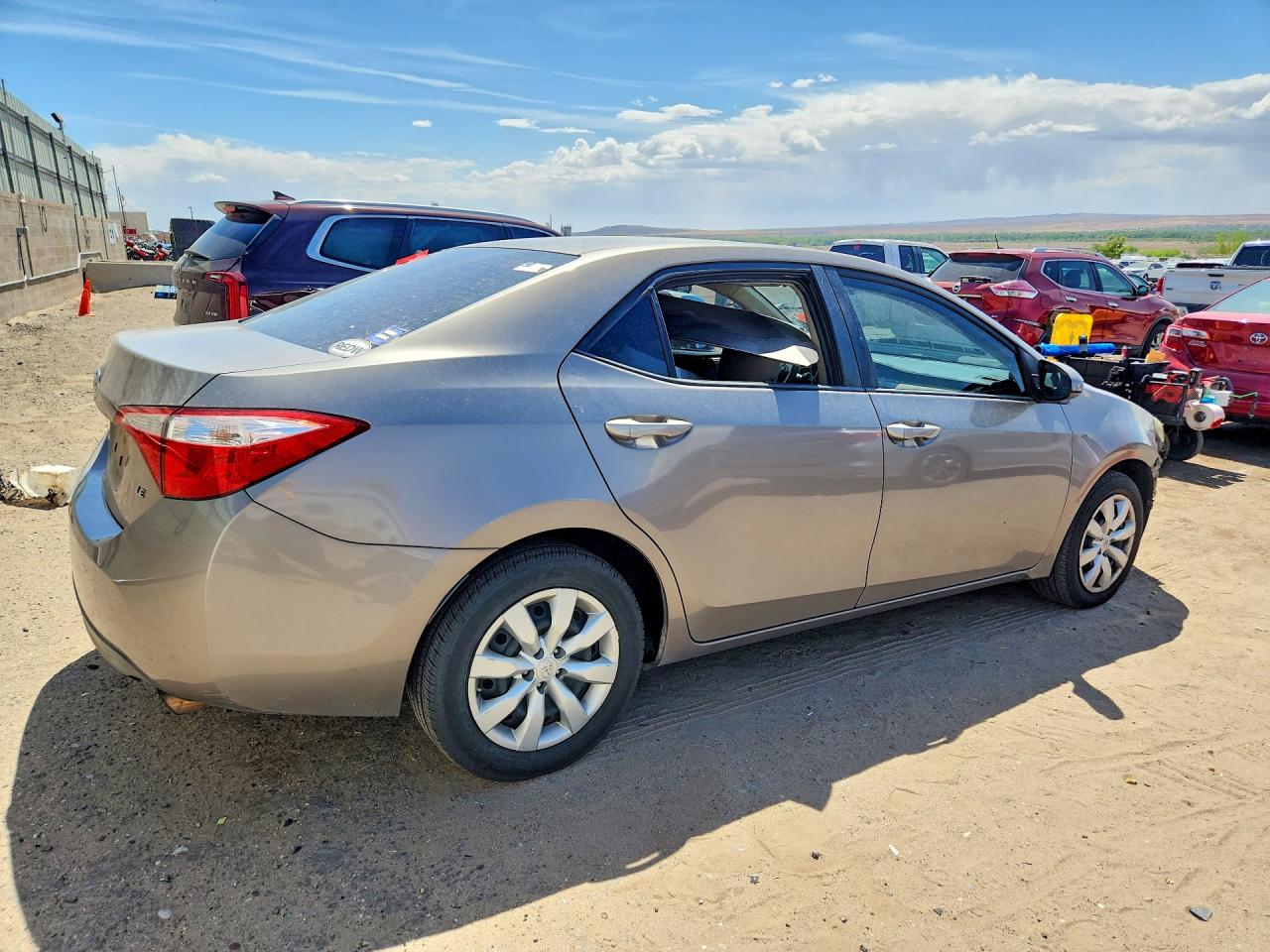 2015 TOYOTA COROLLA LE — снимка 3