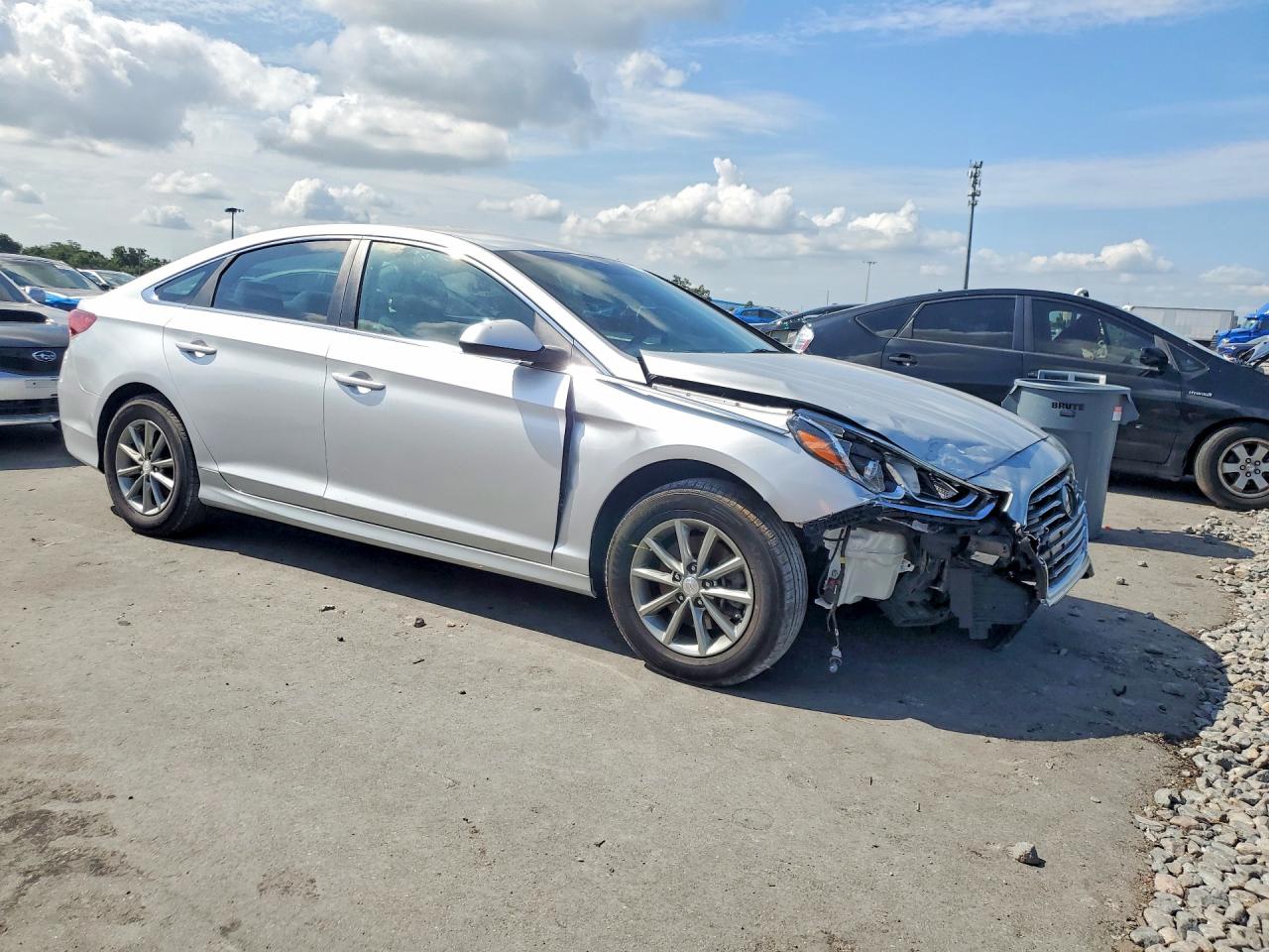2019 HYUNDAI SONATA SE — снимка 4
