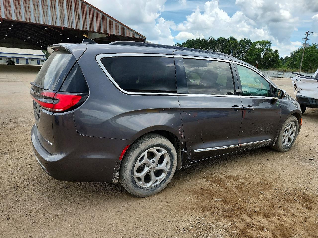 2023 CHRYSLER PACIFICA LIMITED — снимка 3