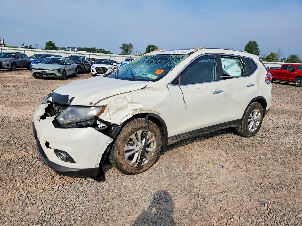 2015 NISSAN ROGUE S