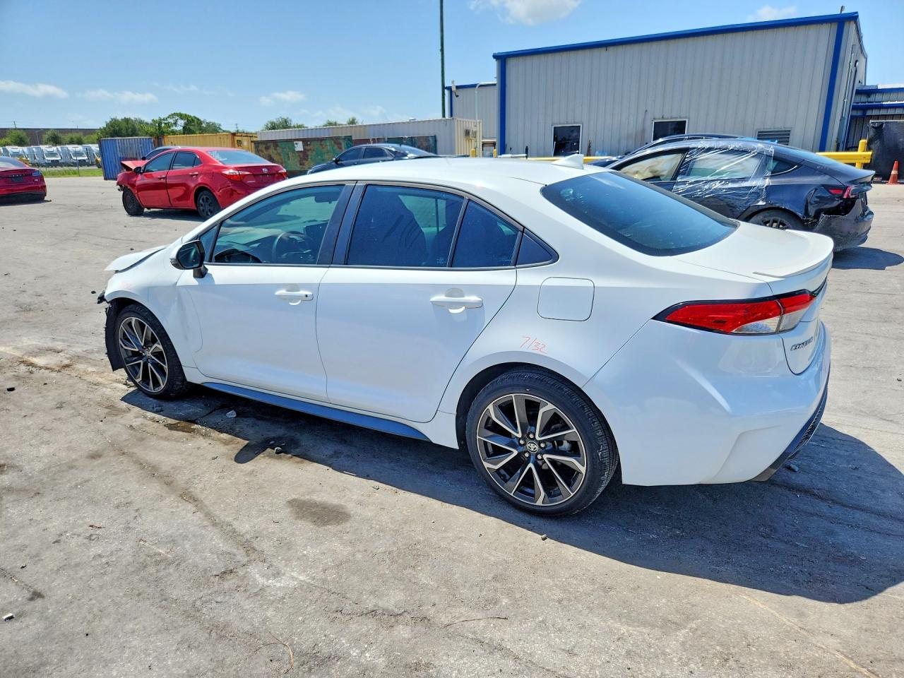 2020 TOYOTA COROLLA SE — снимка 2