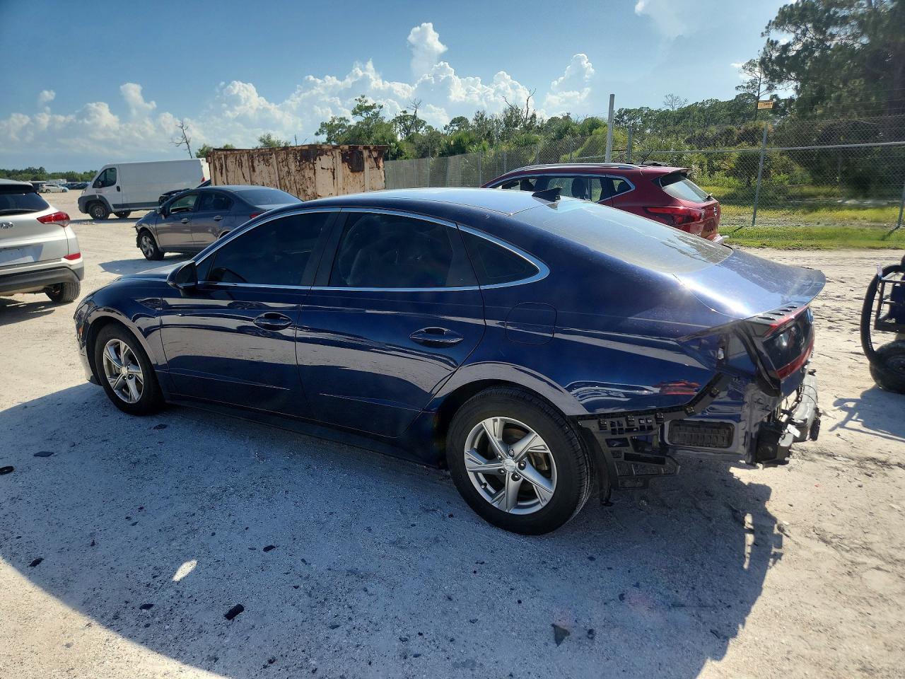 2021 HYUNDAI SONATA SE — снимка 2