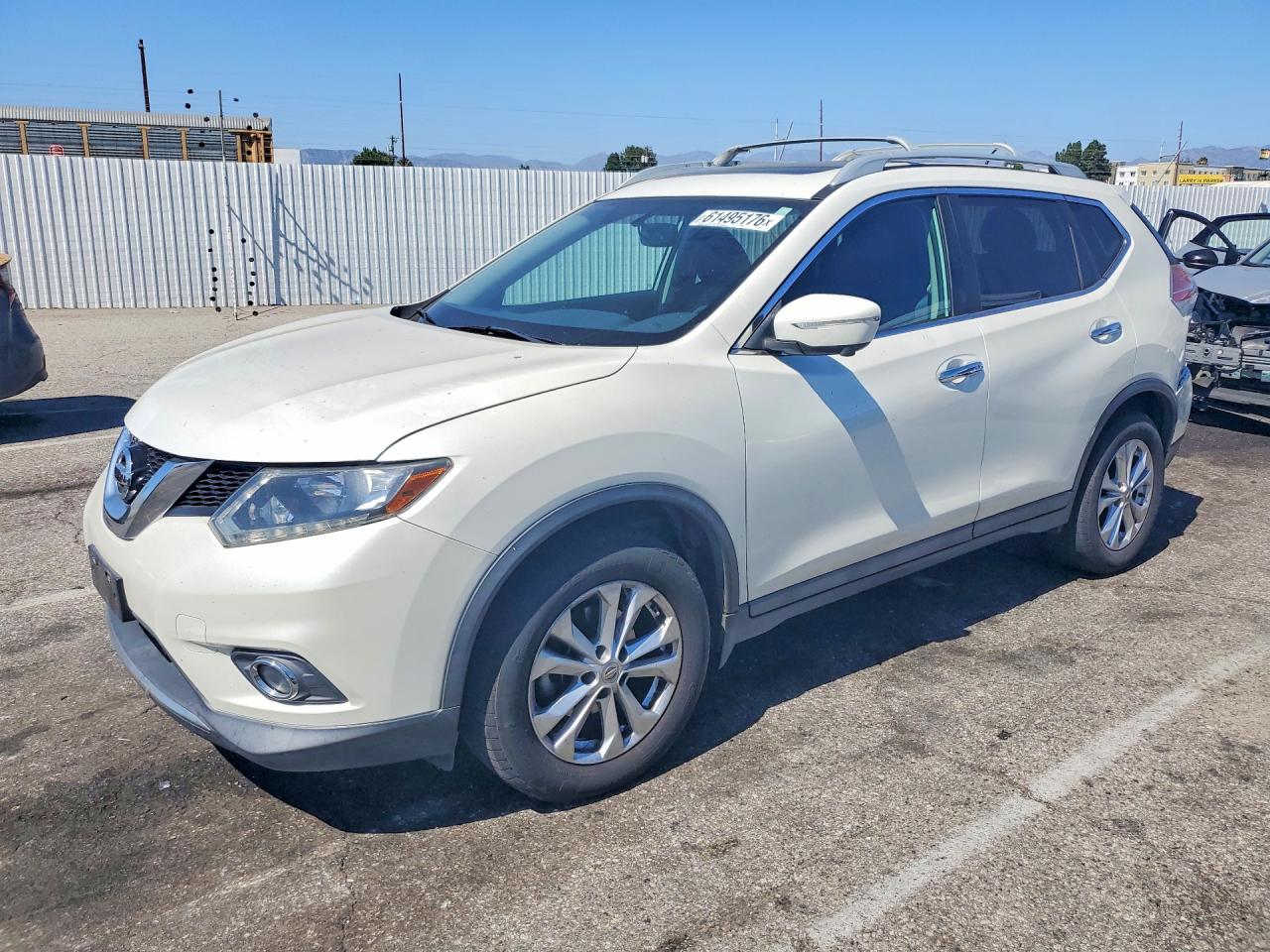 2015 NISSAN ROGUE SV