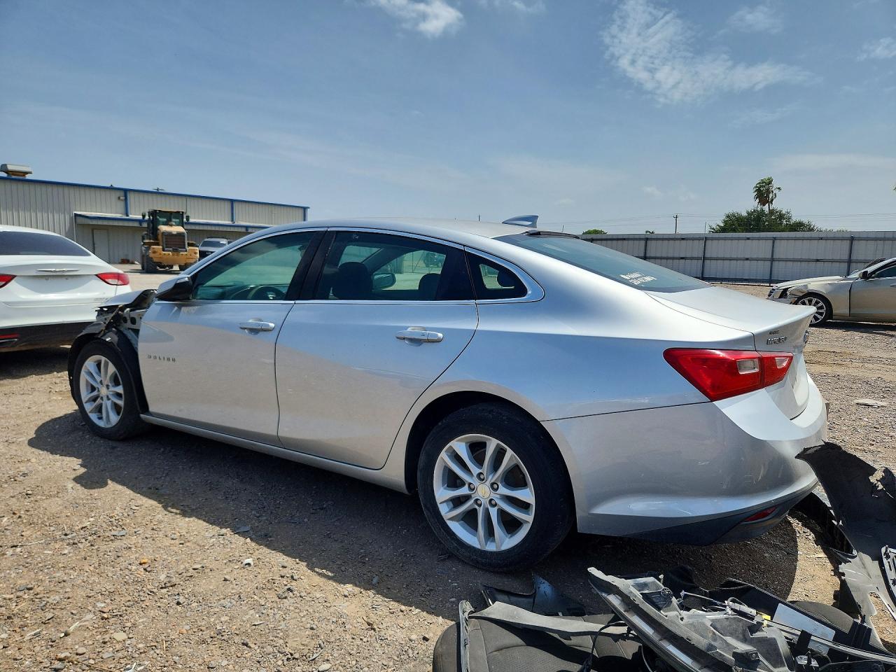 2017 CHEVROLET MALIBU LT — снимка 2