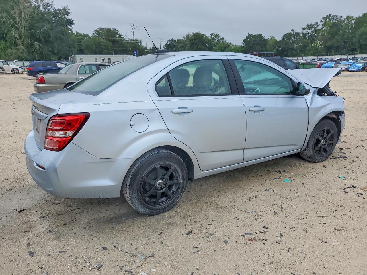 2017 CHEVROLET SONIC LS — снимка 3