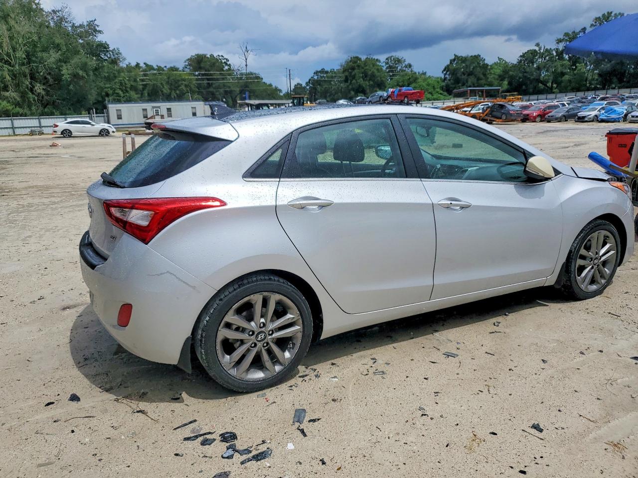 2016 HYUNDAI ELANTRA GT BASE — снимка 3