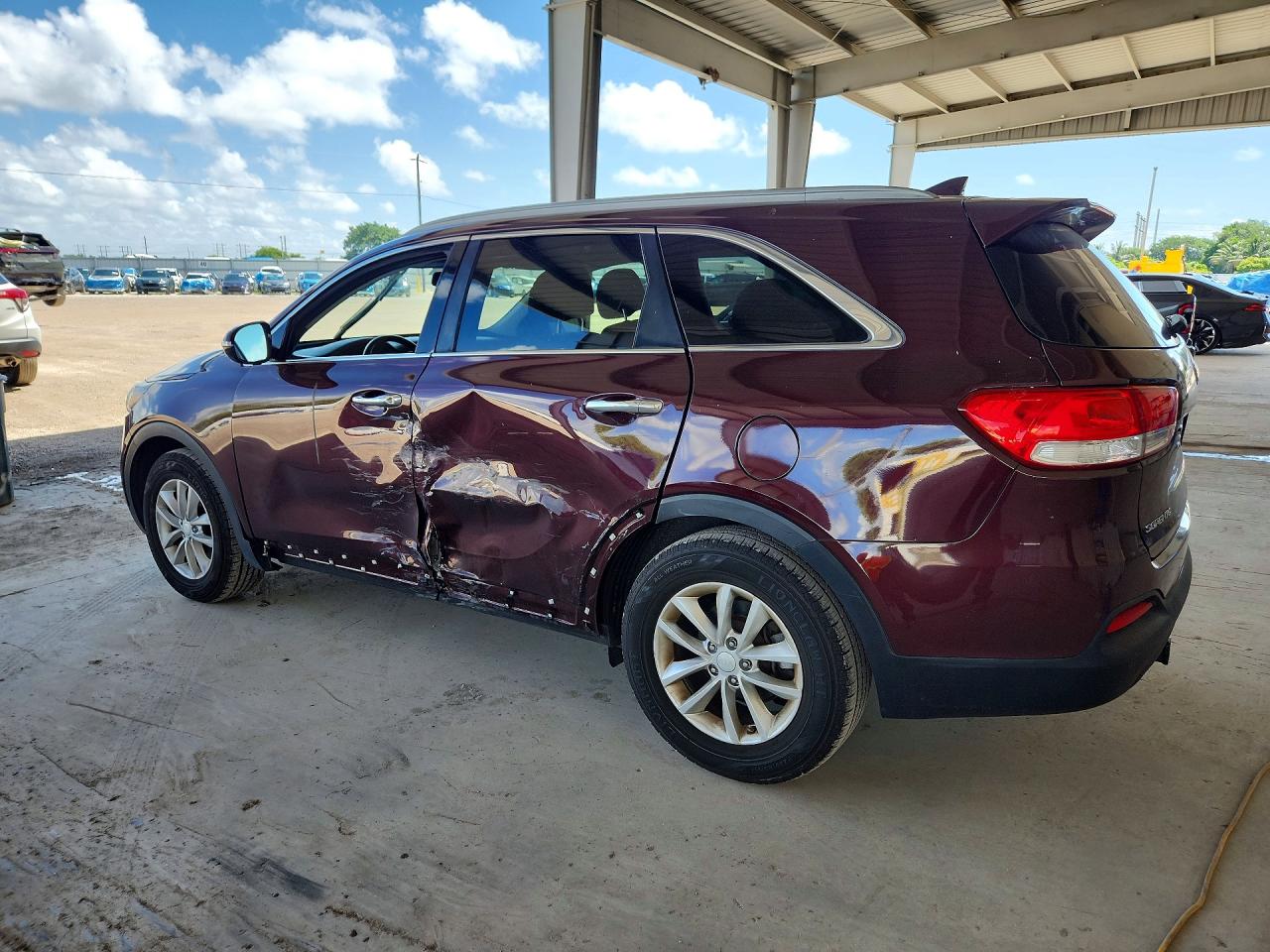 2017 KIA SORENTO LX — снимка 2
