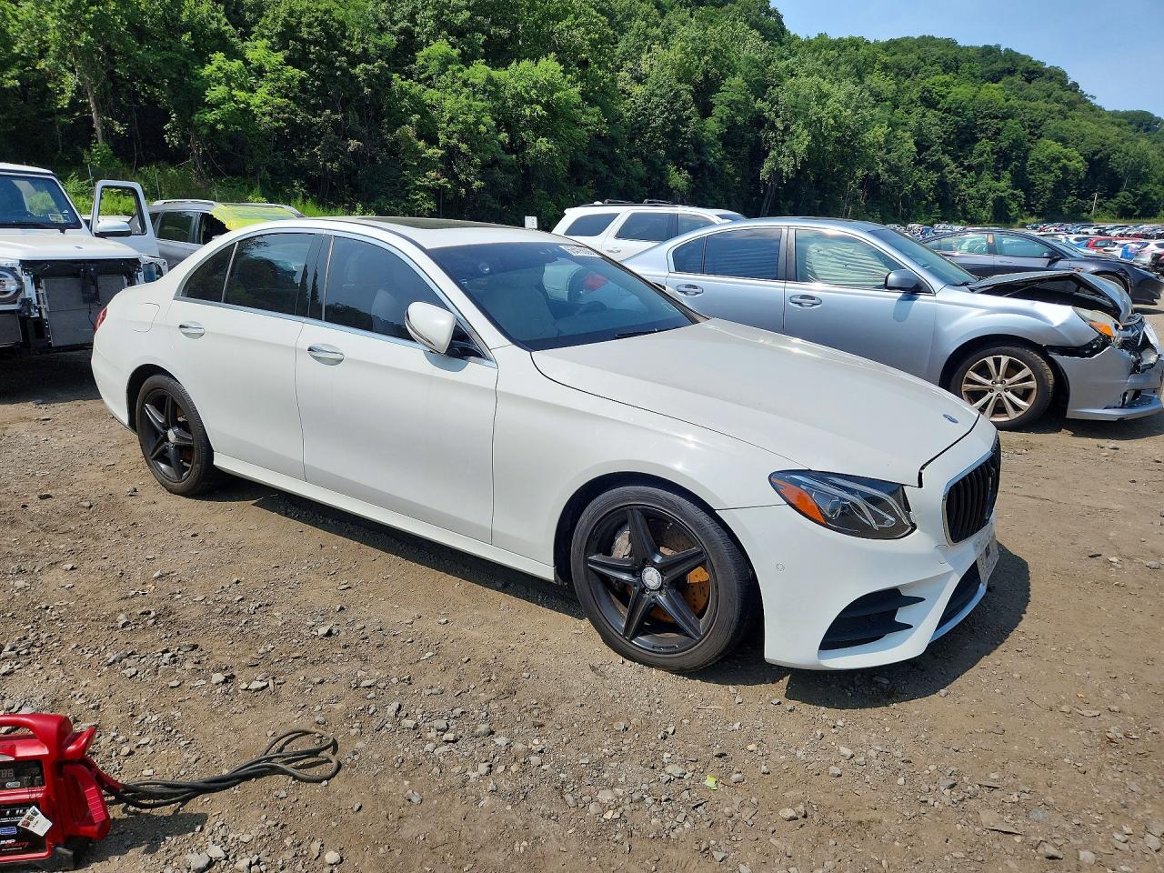 2017 MERCEDES-BENZ E 300 4MATIC — снимка 4