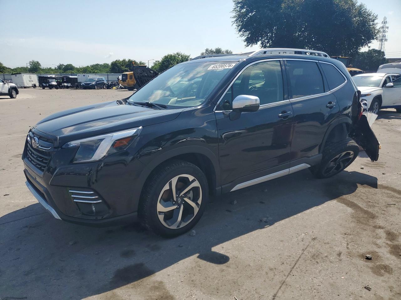 2022 SUBARU FORESTER TOURING