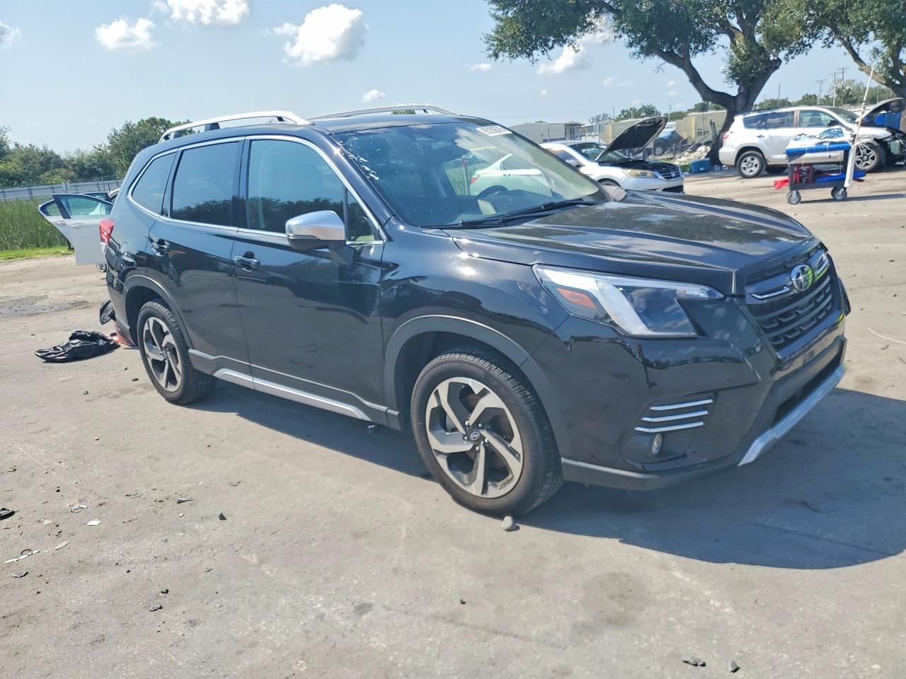 2022 SUBARU FORESTER TOURING — снимка 4
