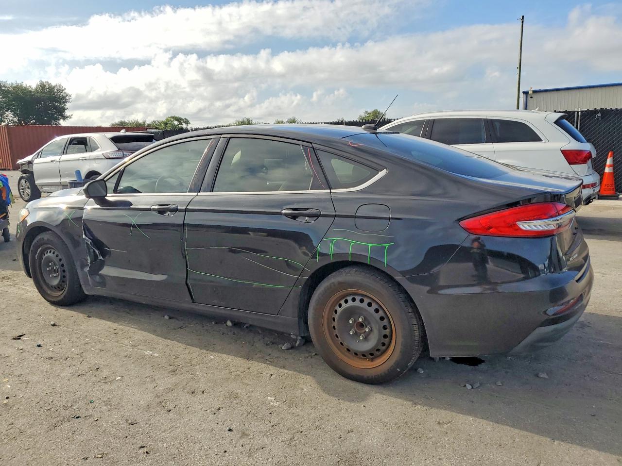 2019 FORD FUSION S — снимка 2