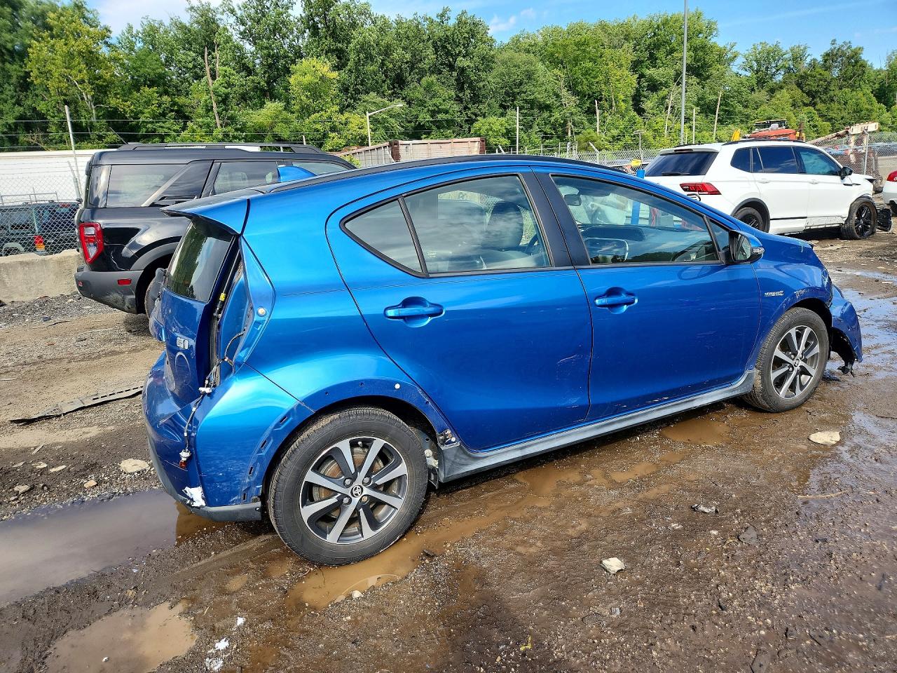 2018 TOYOTA PRIUS C THREE — снимка 3