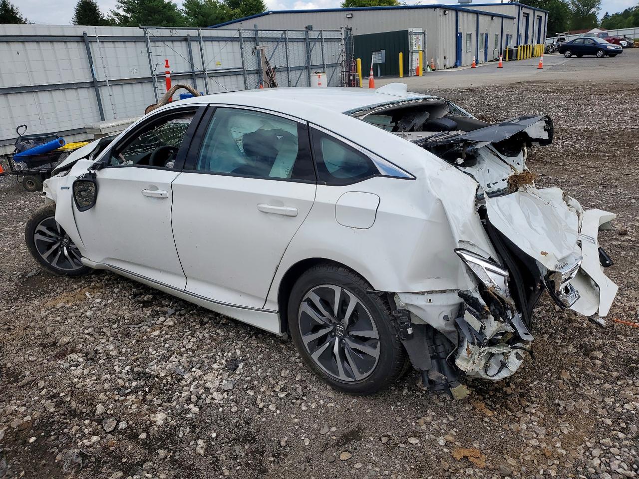 2018 HONDA ACCORD HYBRID EX — снимка 2
