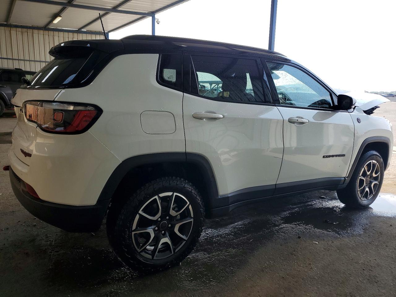 2025 JEEP COMPASS TRAILHAWK — снимка 3