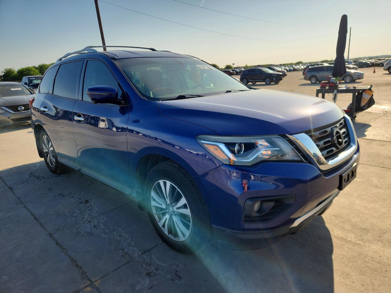 2017 NISSAN PATHFINDER SL — снимка 4