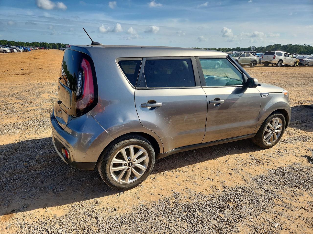 2019 KIA SOUL + — снимка 3