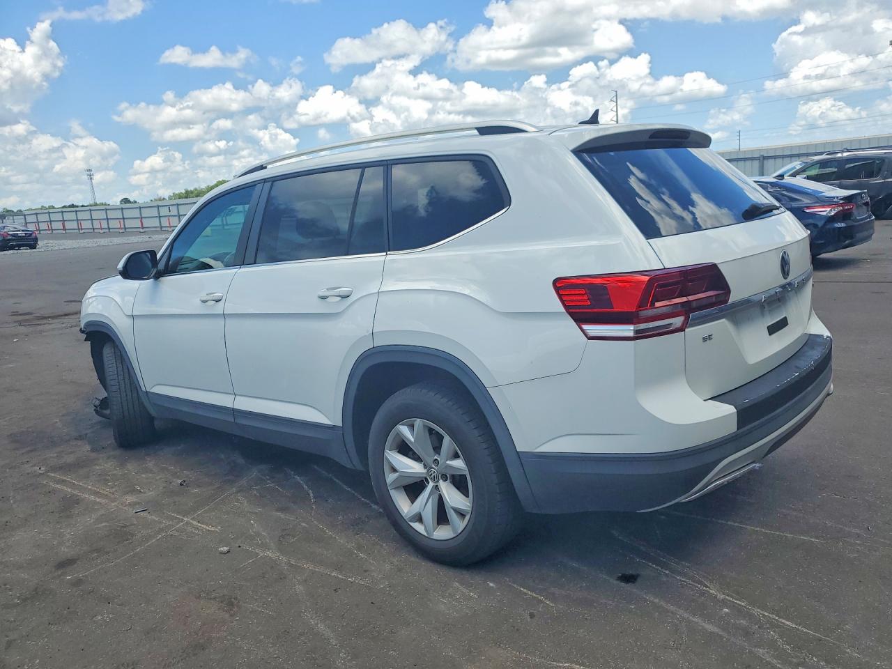 2018 VOLKSWAGEN ATLAS SE — снимка 2