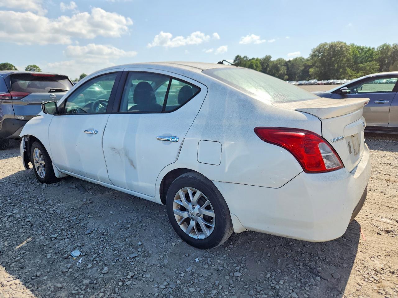2016 NISSAN VERSA — снимка 2