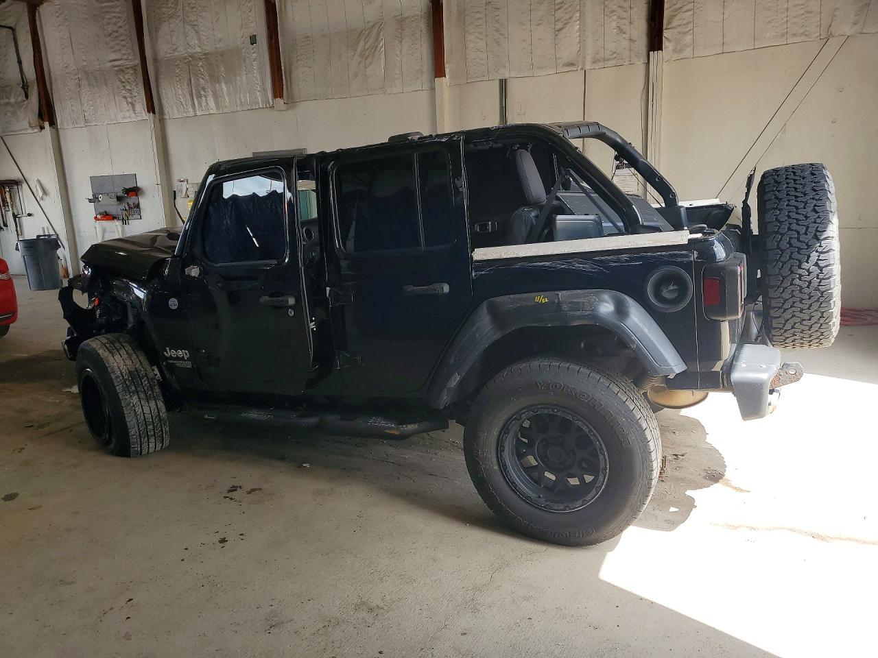 2020 JEEP WRANGLER UNLIMITED SPORT — снимка 2