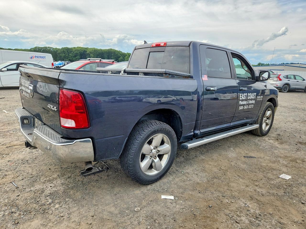 2015 RAM 1500 SLT — снимка 3