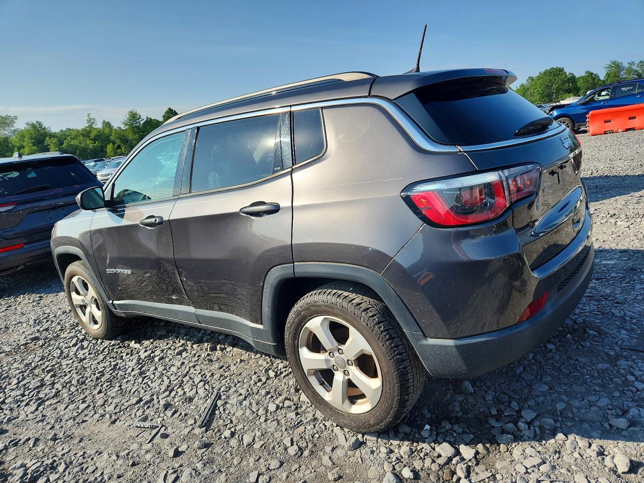 2017 JEEP COMPASS LATITUDE — снимка 2