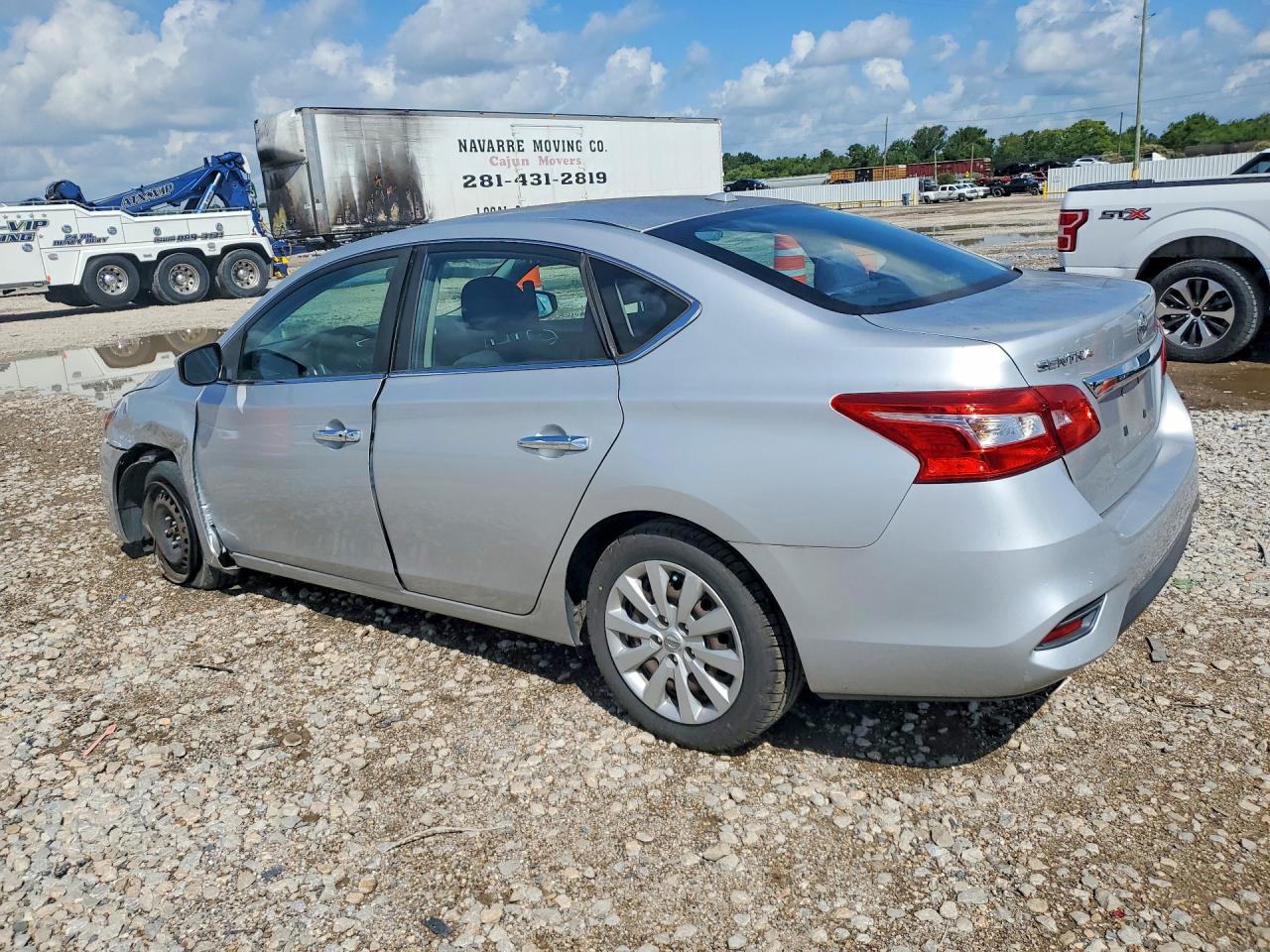 2017 NISSAN SENTRA SV — снимка 2