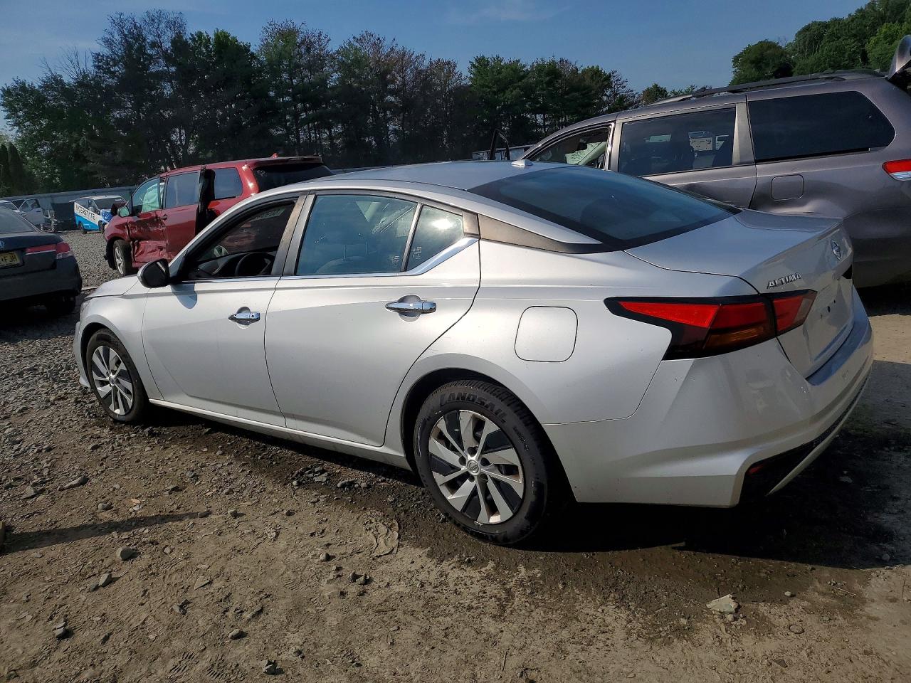 2020 NISSAN ALTIMA S — снимка 2