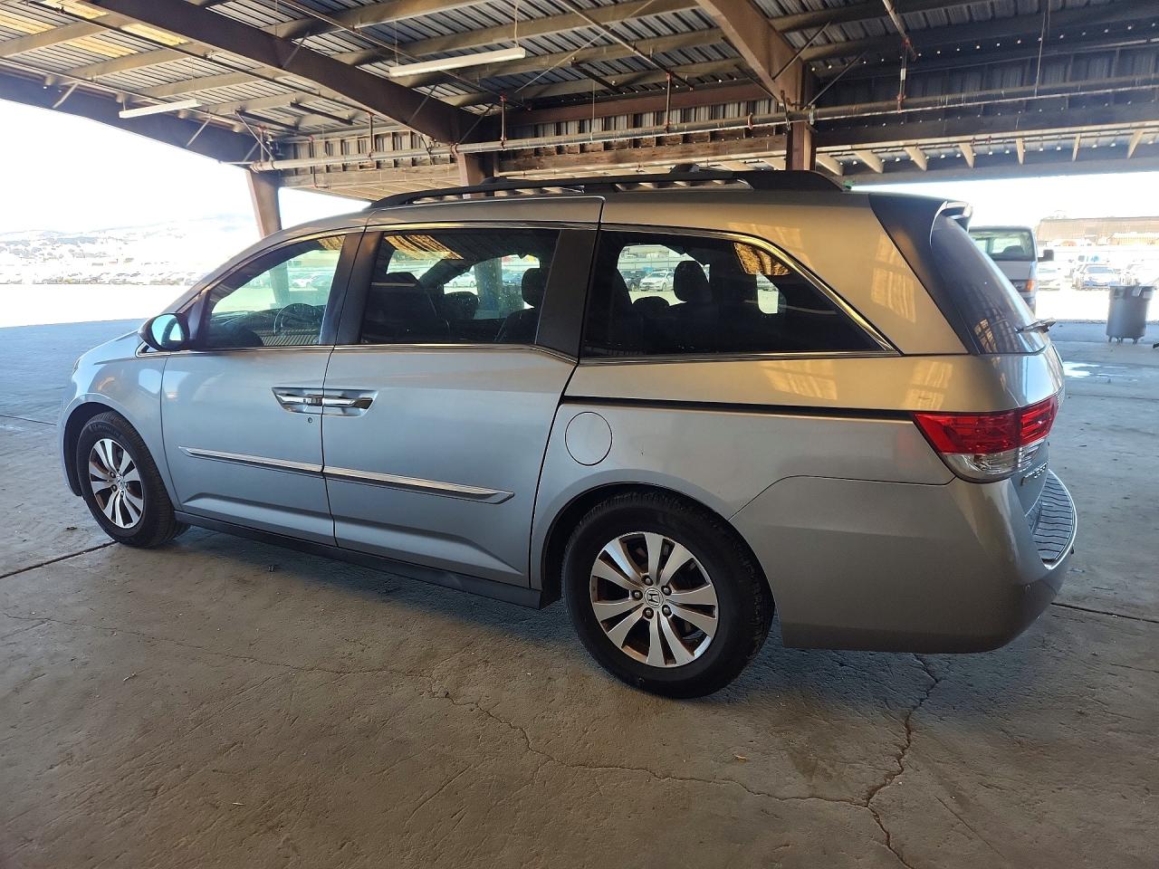 2016 HONDA ODYSSEY EXL — снимка 2