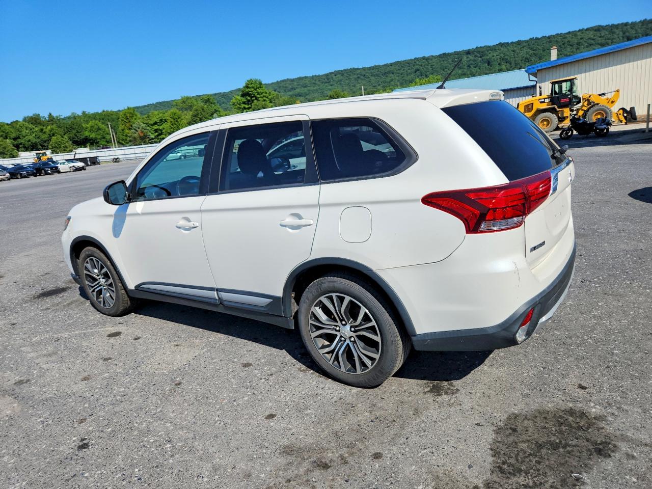 2016 MITSUBISHI OUTLANDER ES — снимка 2