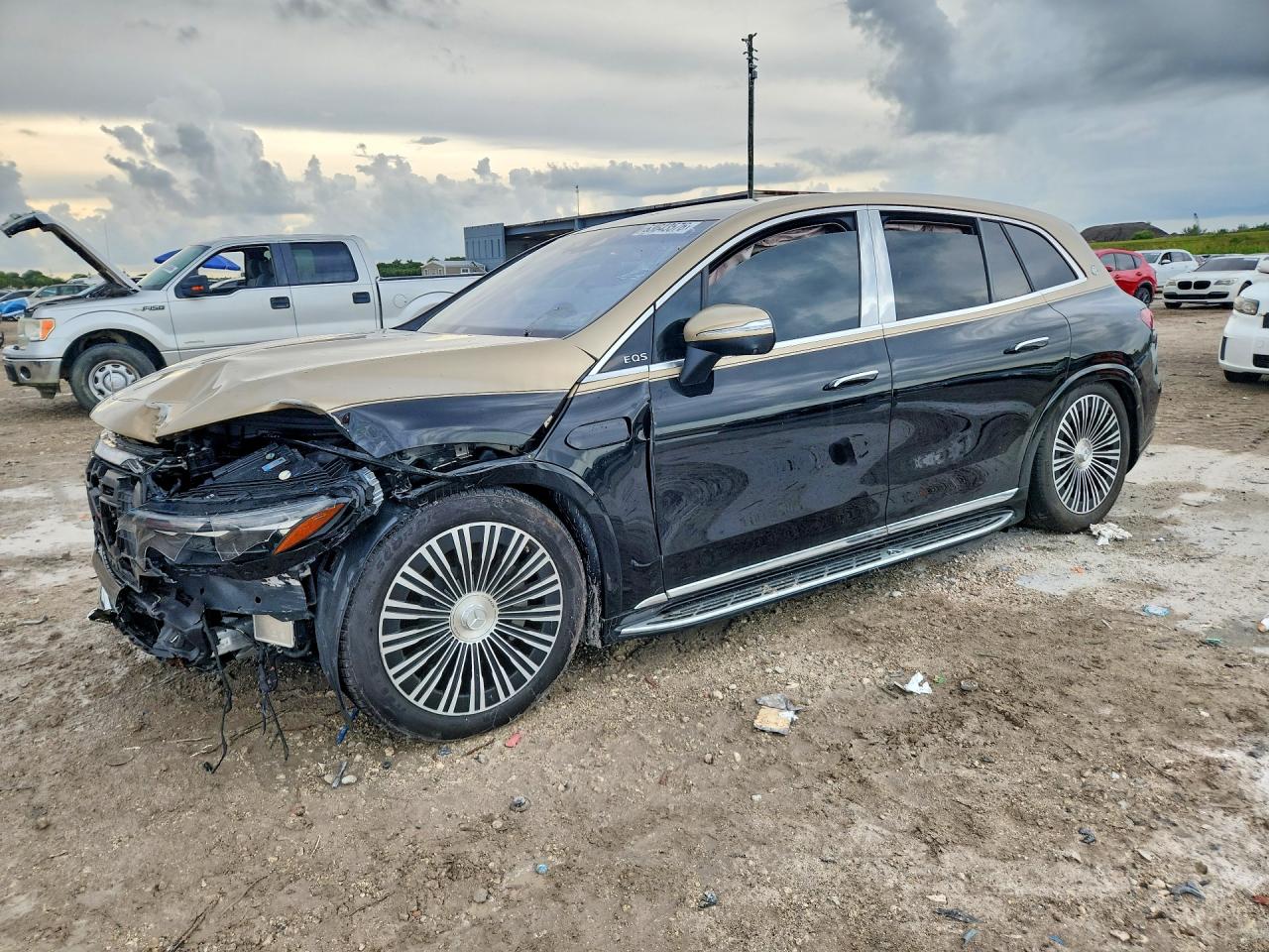 2024 MERCEDES-BENZ EQS SUV 680 4MATIC MAYBACH