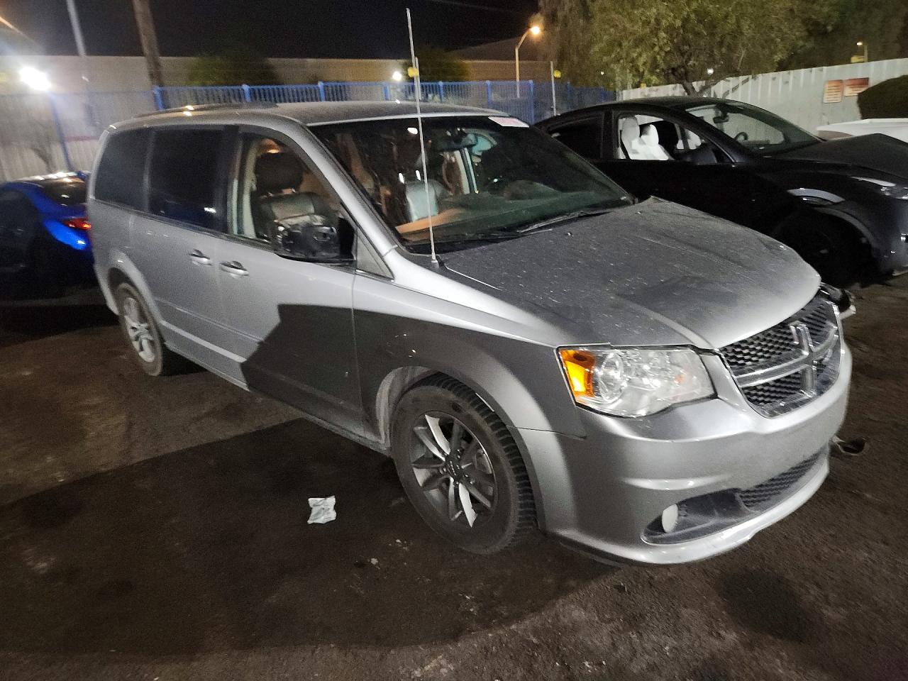 2023 DODGE GRAND CARAVAN SXT — снимка 4