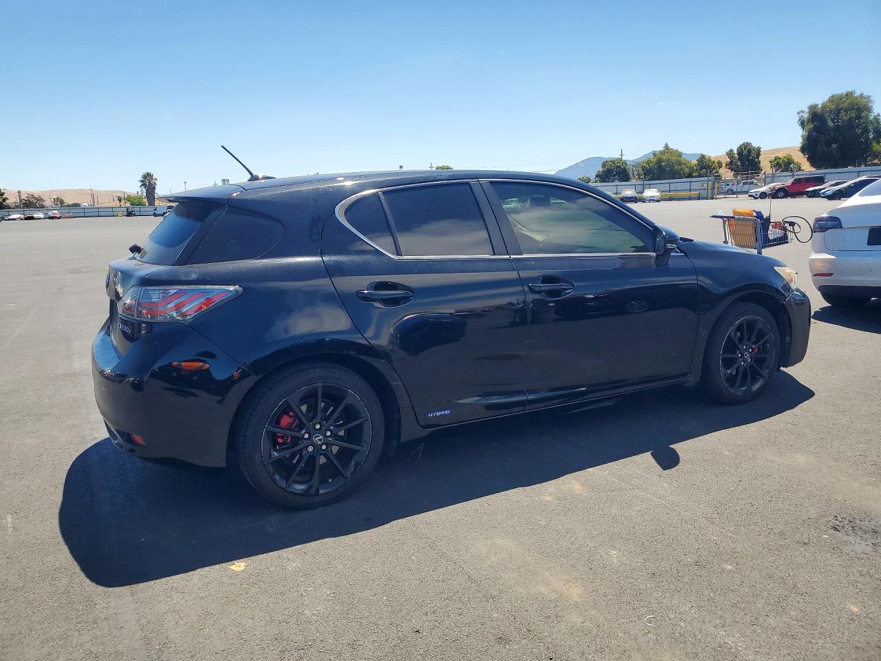 2013 LEXUS CT 200 — снимка 3