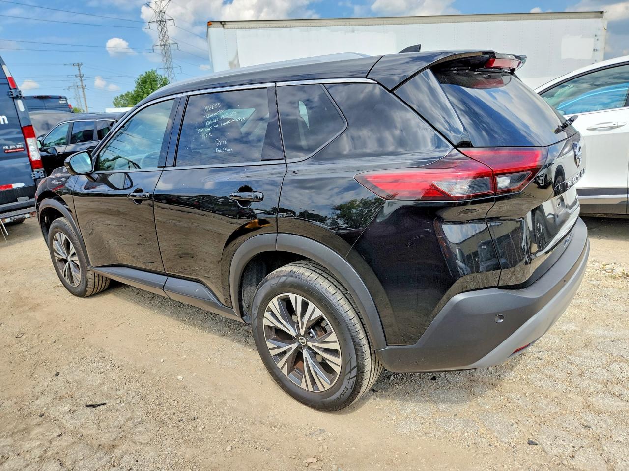 2021 NISSAN ROGUE SV — снимка 2