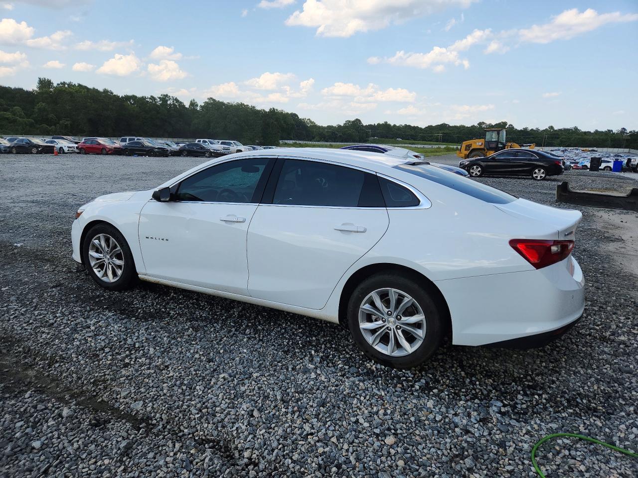 2024 CHEVROLET MALIBU LT — снимка 2