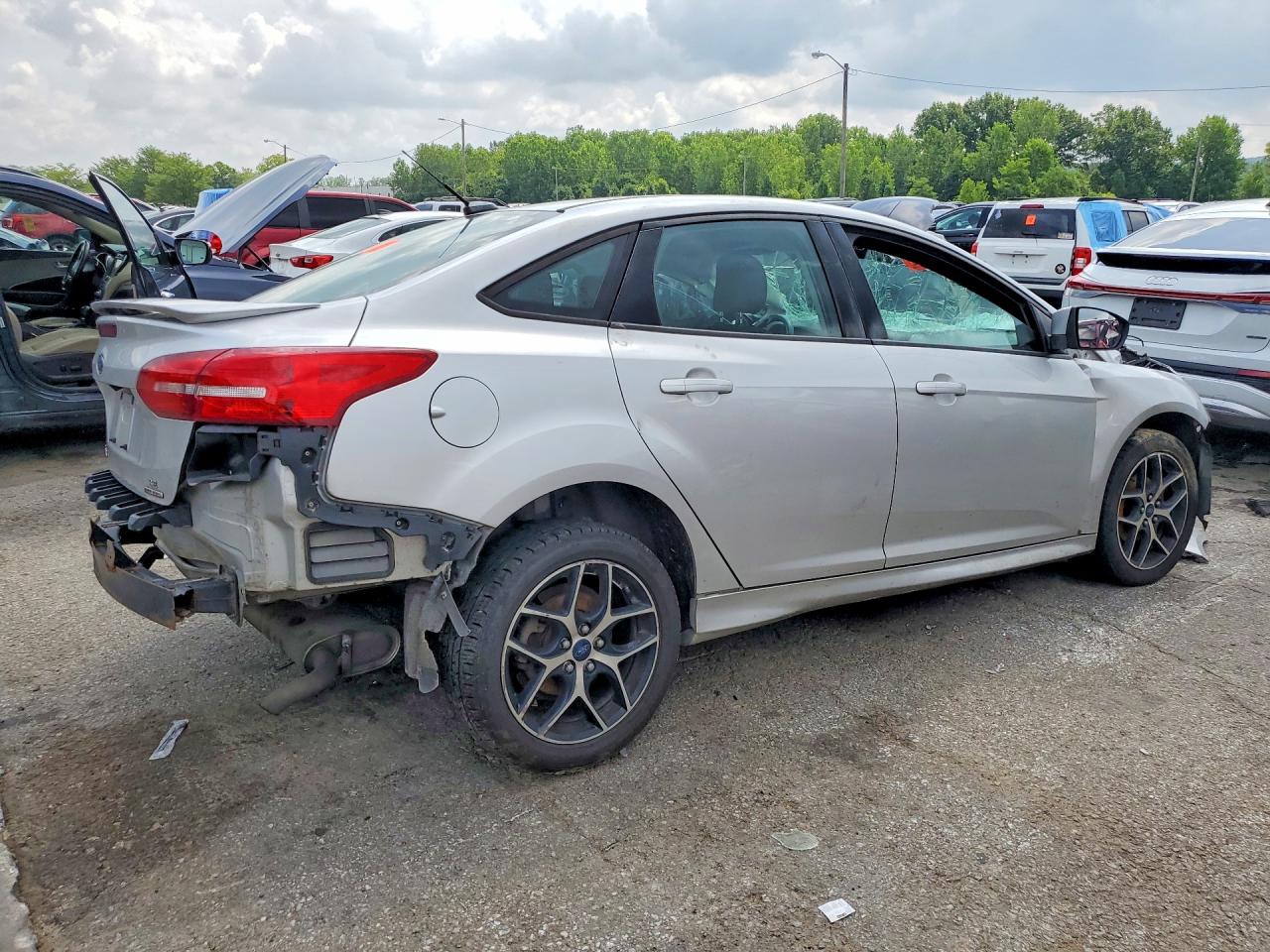 2015 FORD FOCUS SE — снимка 3