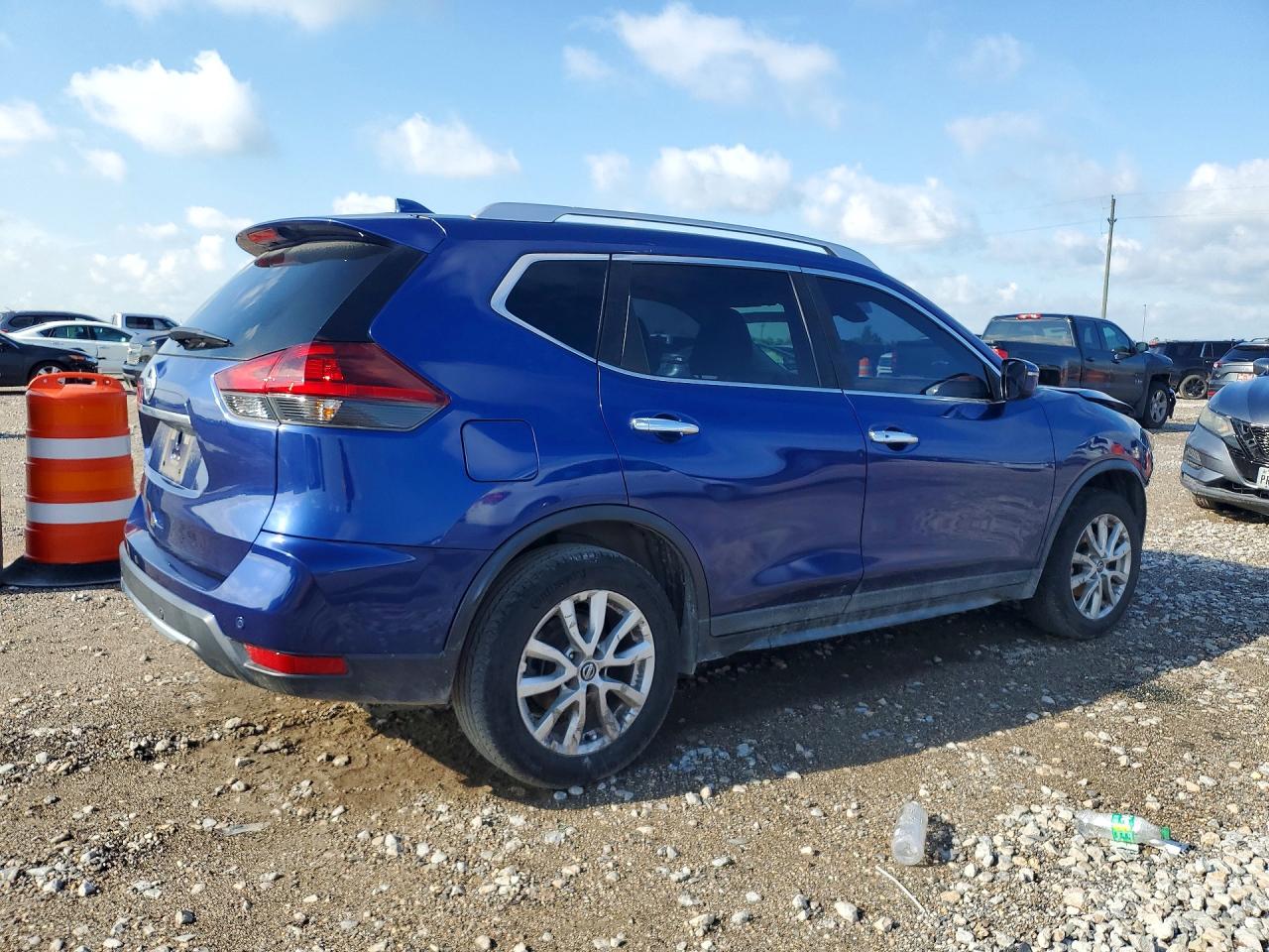 2020 NISSAN ROGUE SV — снимка 3