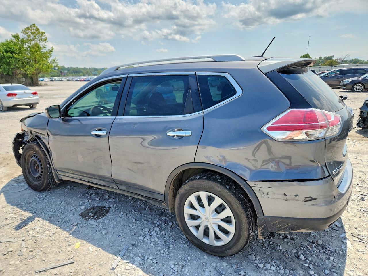 2015 NISSAN ROGUE S — снимка 2