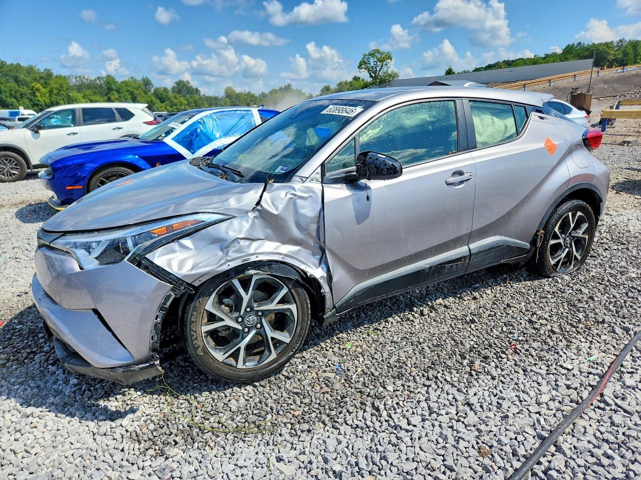 2019 TOYOTA C-HR XLE