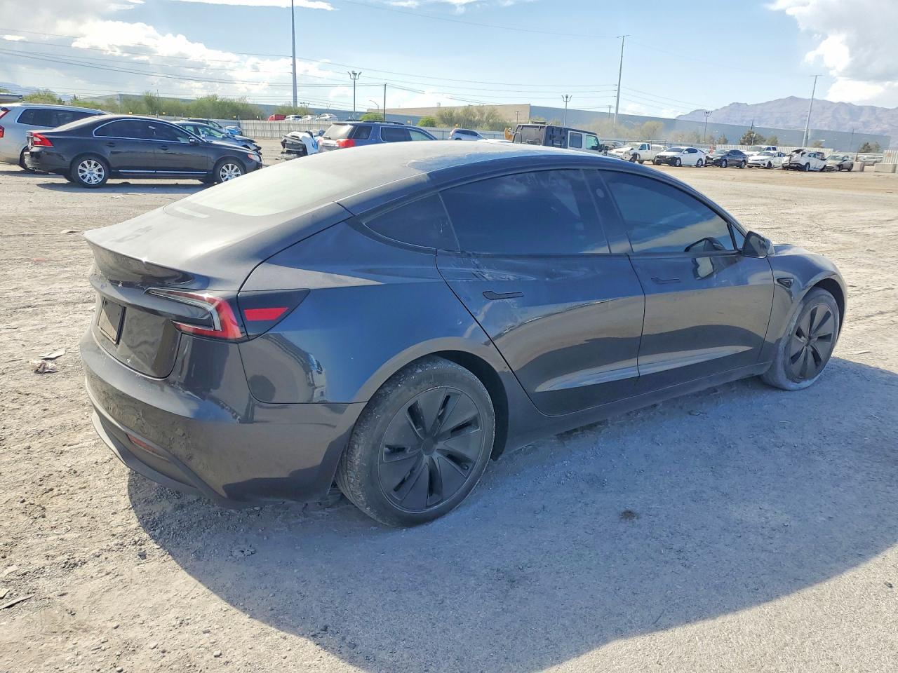 2024 TESLA MODEL 3 — снимка 3