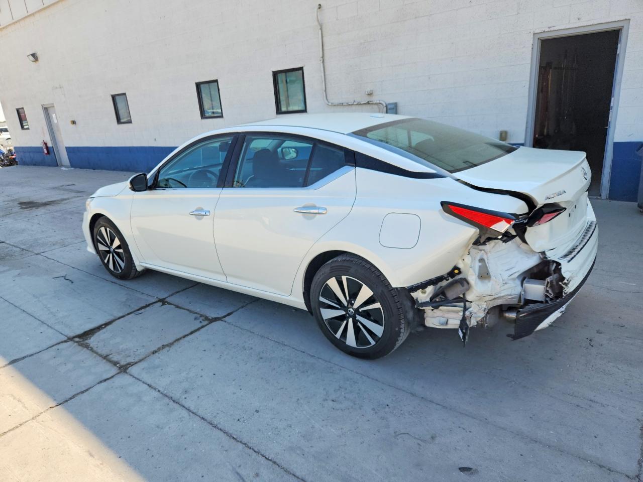2019 NISSAN ALTIMA SV — снимка 2