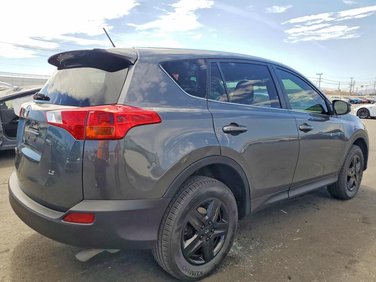 2015 TOYOTA RAV4 LE — снимка 3